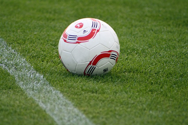 中国足球的 中国足球的